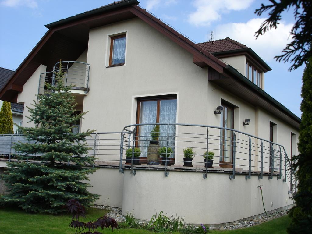 Penzion Кладно Екстериор снимка